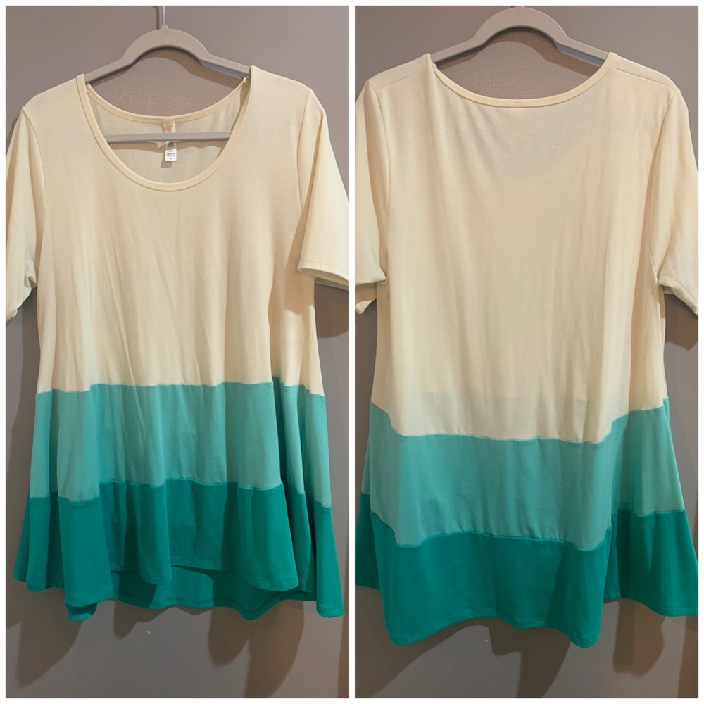 *2 for $10 item* Lularoe Shirt